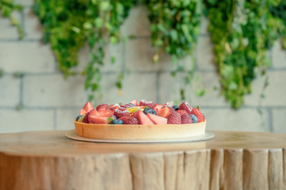 Mixed fruits tart with Mixed berries jam & Mascarpone Chantilly