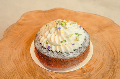 Pear & Almonds cake w Mascarpone Chantilly
